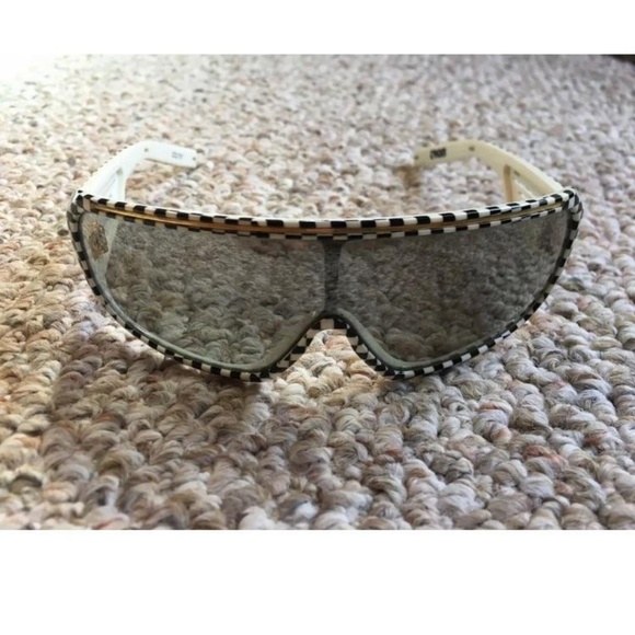 SOLD!  Vintage Spy Optic Tron Checkered Sunglasses - Picture 5 of 7